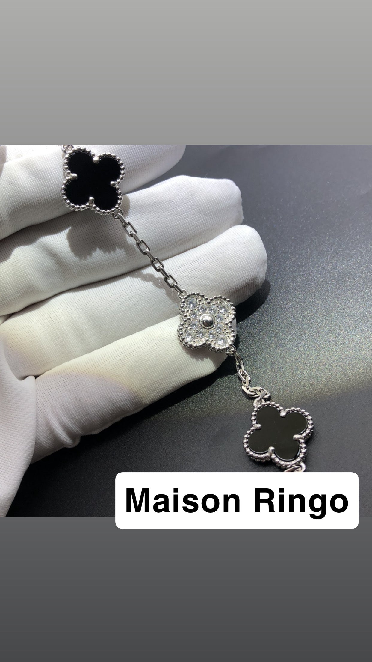 Bracelet VC  onyx & Diamants effect  10/10